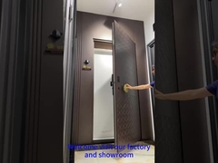 Una puerta una vista puerta de aluminio fundido