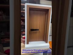 Puerta terminada de madera